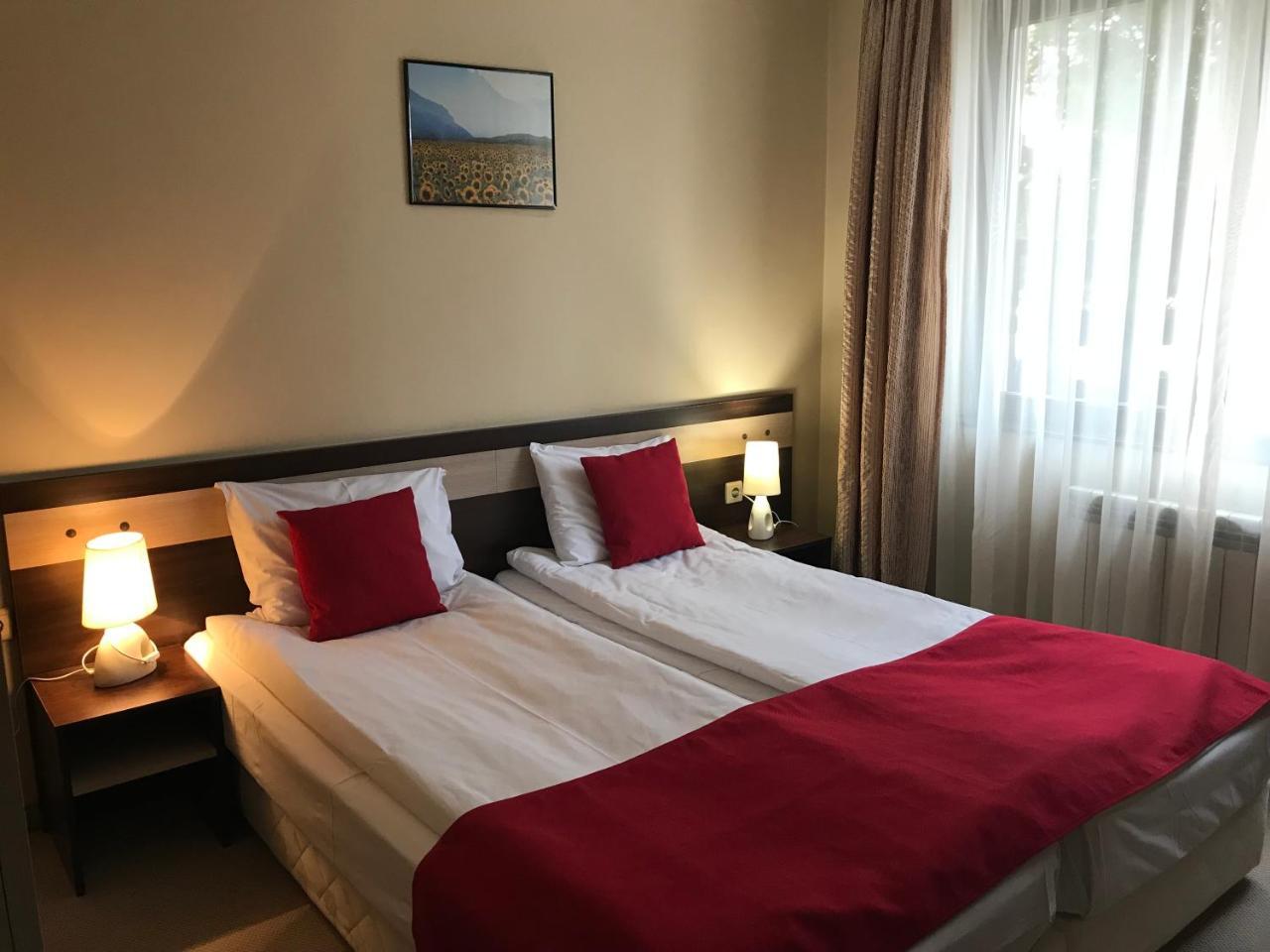 Aparthotel Dream 3*